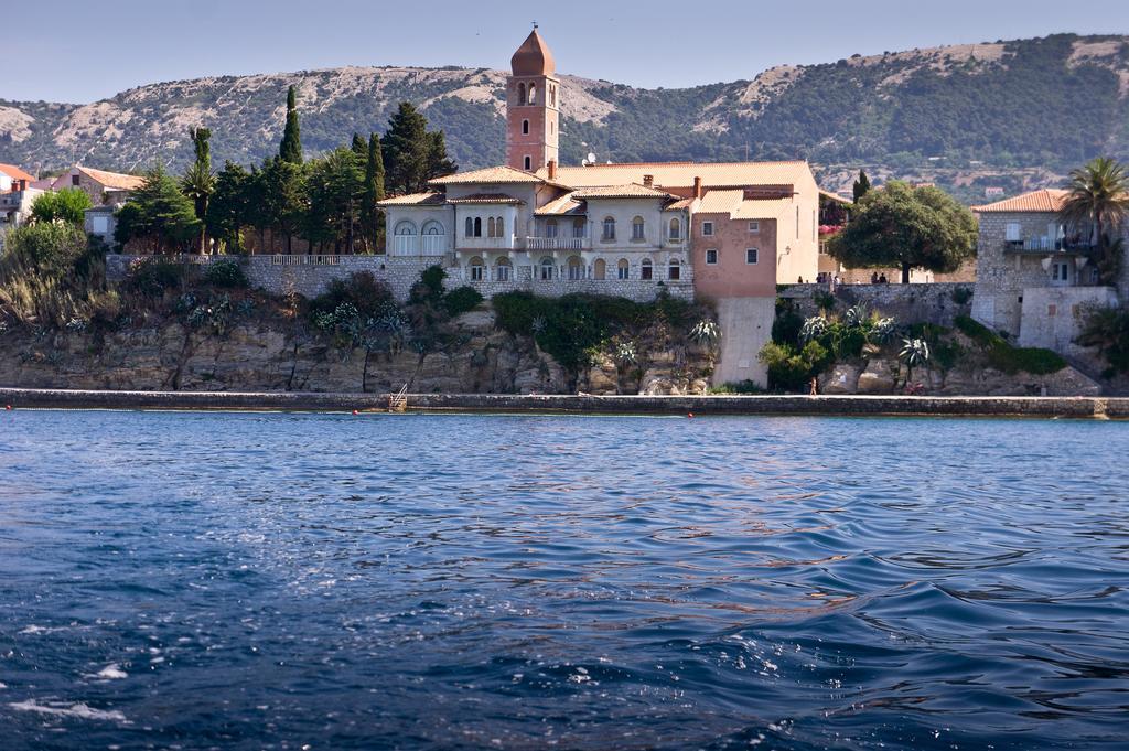 Villa Jadrana 라브 외부 사진